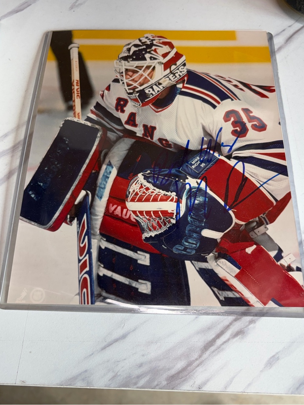 🔥 Mike Richter Signed NY Rangers Hockey Photo 10.5x8.5 w/ 1997 COA Autograph🔥